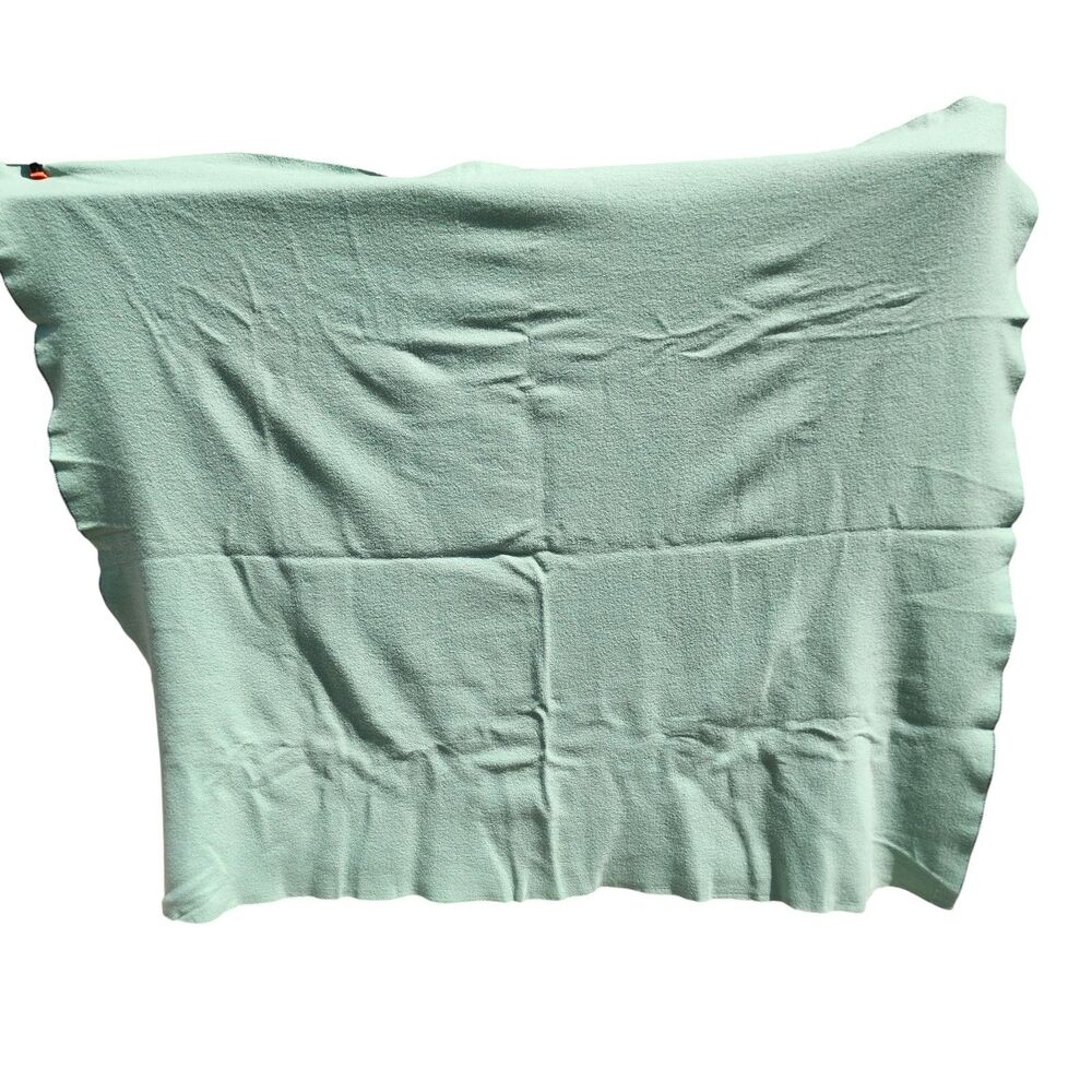 Vintage Wool Blanket 70x57 Solid Mint Green Camp Cabin Throw Minimalist - Picture 3 of 3